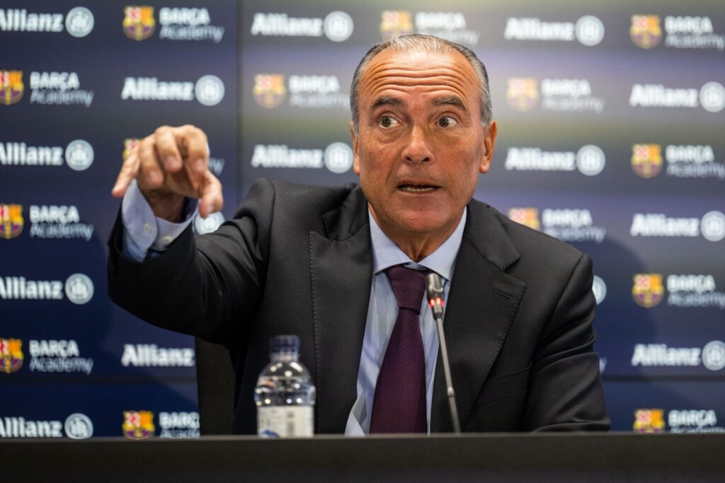 Barca chief slams Florentino Perez for 'pathetic' corruption allegations