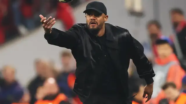 UCL semi final: Vincent Kompany fumes at "ridiculous" handball call