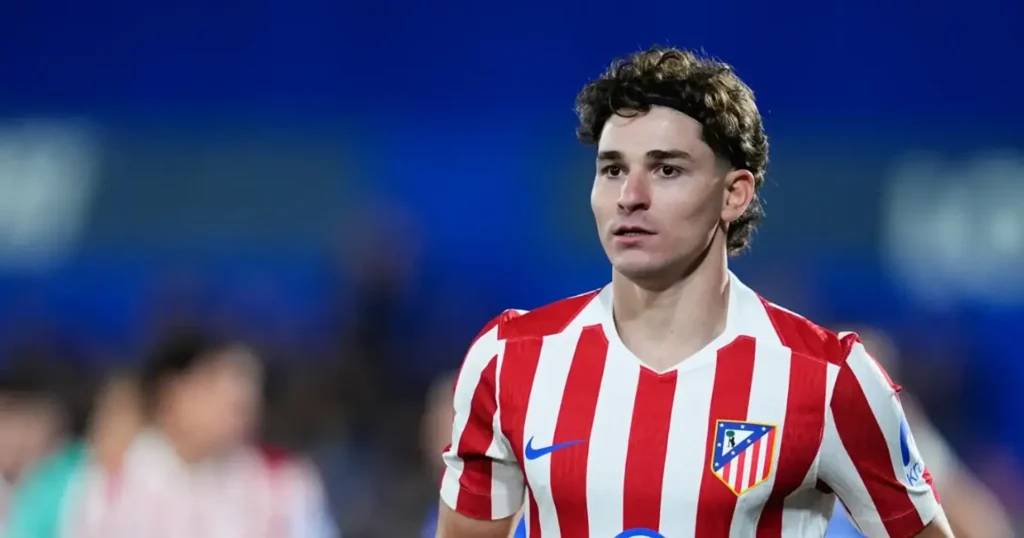 Atletico Madrid accuse Barcelona of spreading "fake news" over potential Julian Alvarez summer signing