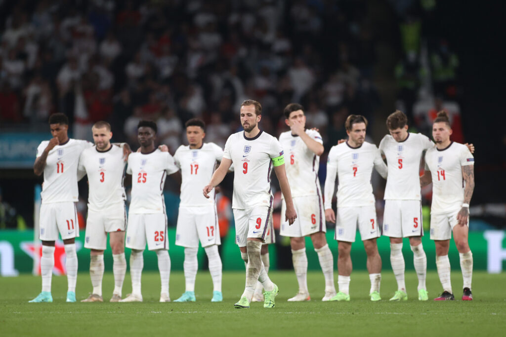 Tuchel names England World Cup squad